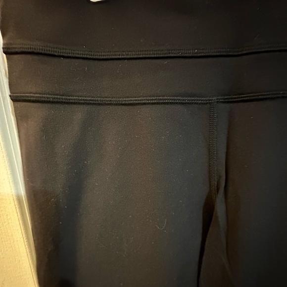 Lululemon black leggings. - Picture 3 of 8